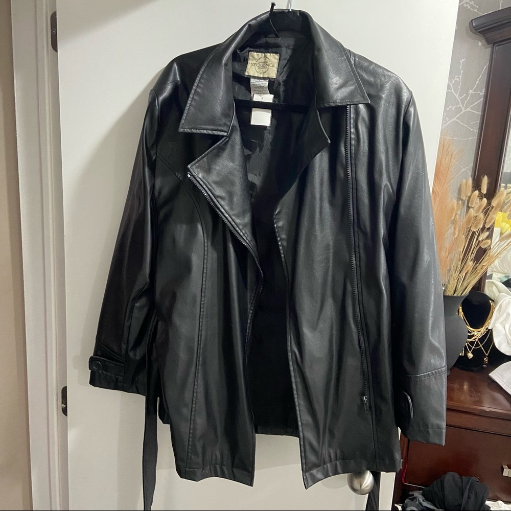 Leather Jacket - Picture 3 of 5